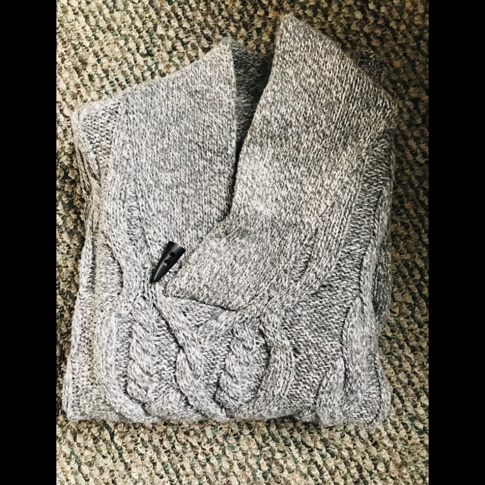 Grey tweed winter sweater with yoked neckline